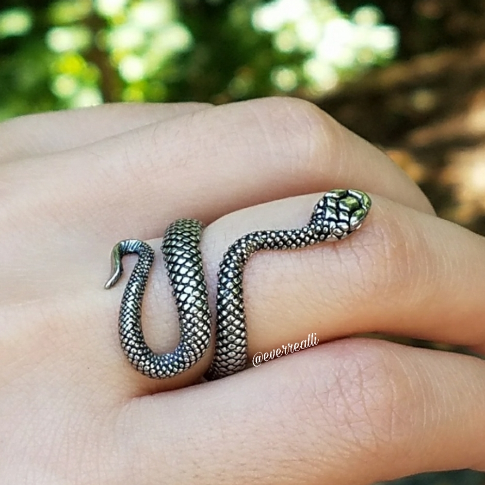NEW Adjustable Snake Ring - Picture 4 of 4